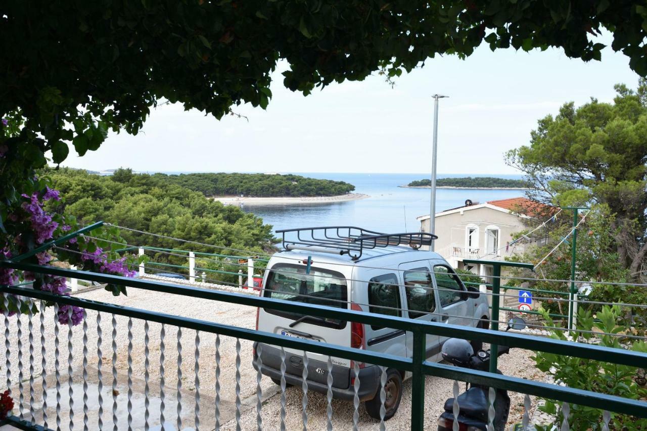 Apartment Dijo I Primošten Exteriör bild